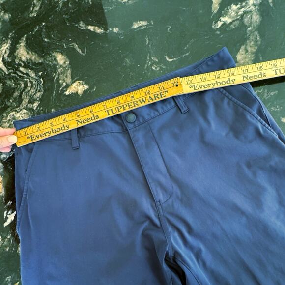 Rhône commuter classic pant navy blue size 33 inseam 31.5 straight leg stretch - Picture 6 of 9